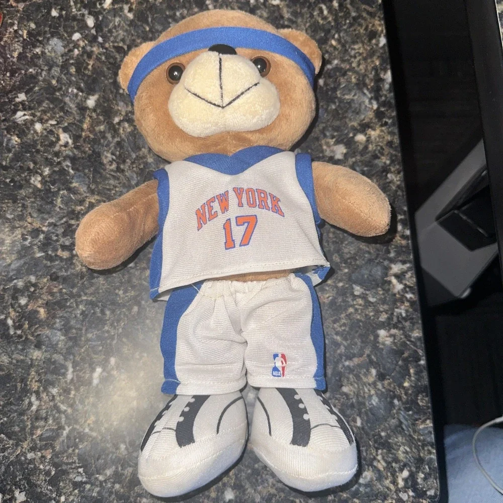 Forever Collectibles Jeremy Lin Teddy Bear Plush NY Knicks #17 Linsanity